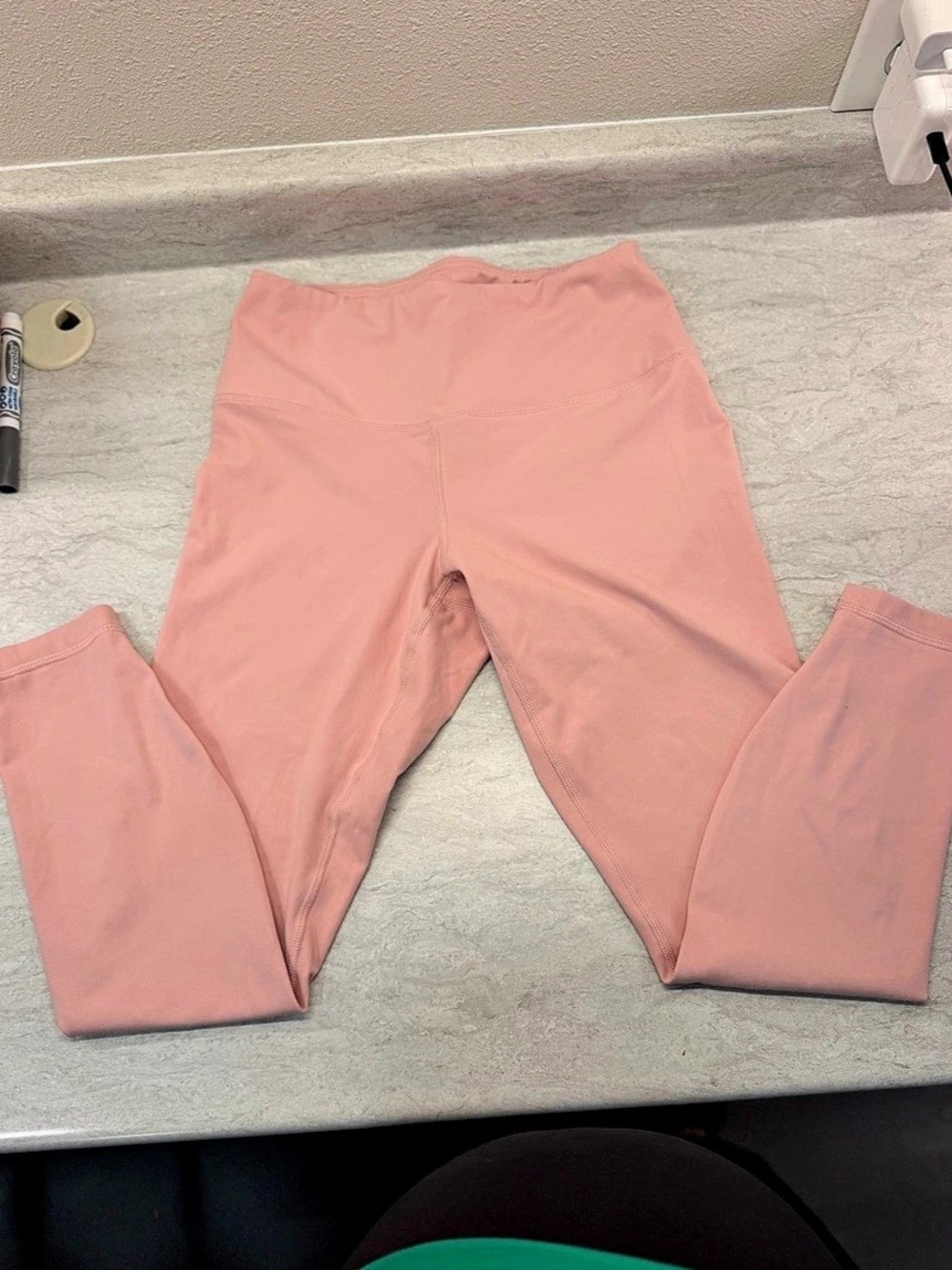 Yogalicious - Pink Leggings - Size Small